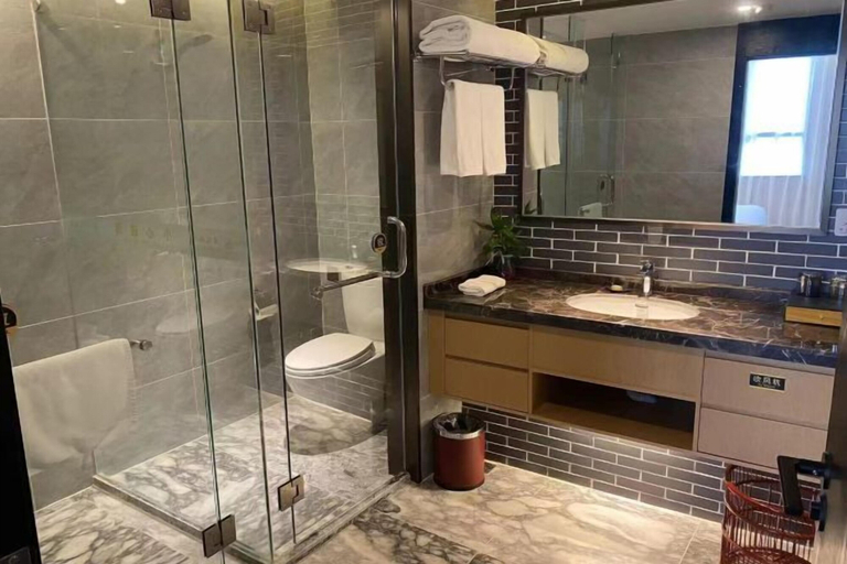 Bathroom 4, Fuling Hotel, Chongqing