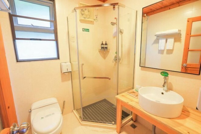 Bathroom 3, Luzui Hotel, Shenzhen