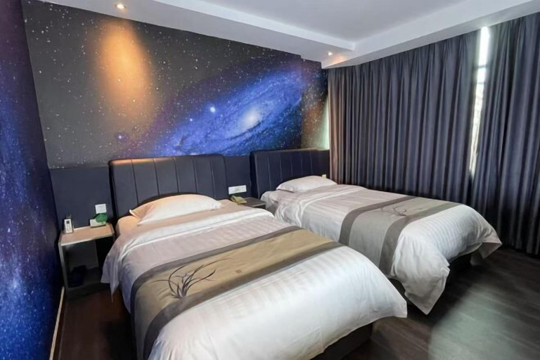 Bedroom 3, 7 Continents Business Tourism Hotel, Jiangmen