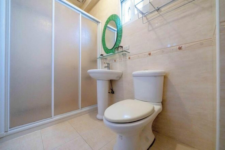 Bathroom 3, Evergreen Garden House, Hualien