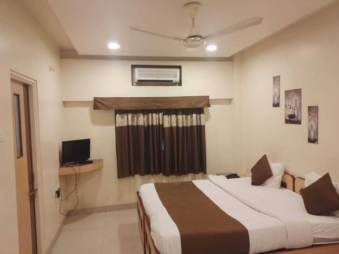 Room 2, Aquarius Resort, Pune