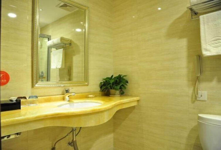 Bathroom 4, Shenhang Yinju Mingzhu Hotel, Jiaxing