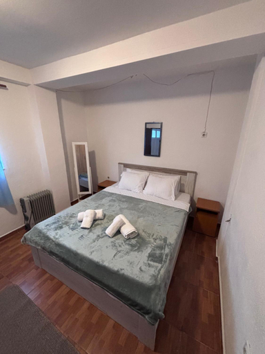 Bedroom 2, Guest House Garden