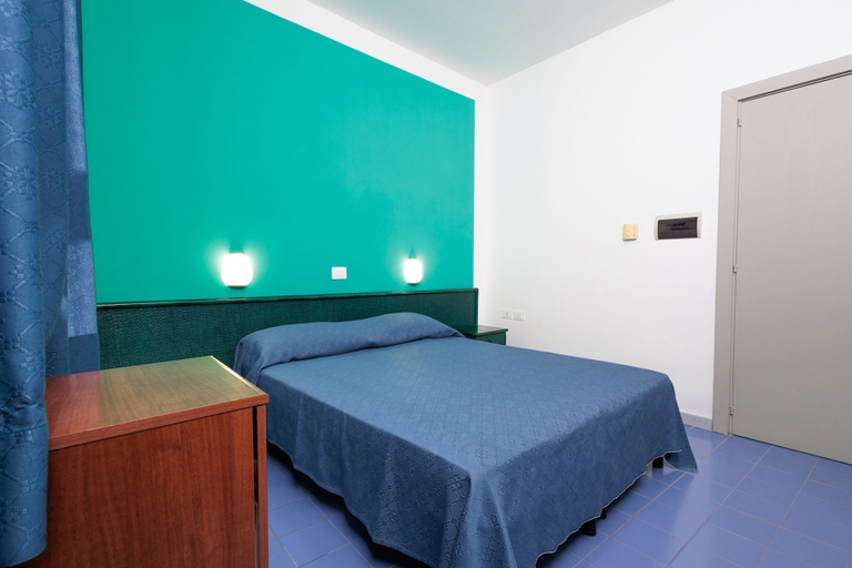 Room 2, Marina Living Rooms & Pool, Salerno