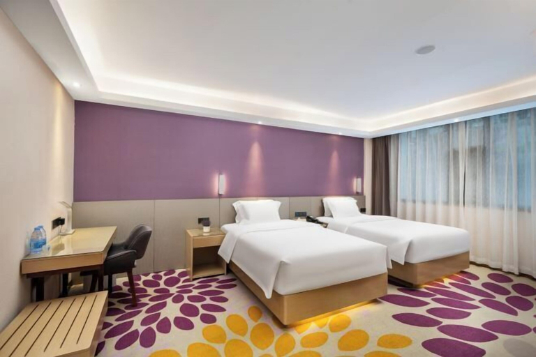 Bedroom 3, Lavande Hotel (Guilin Longsheng), Guilin