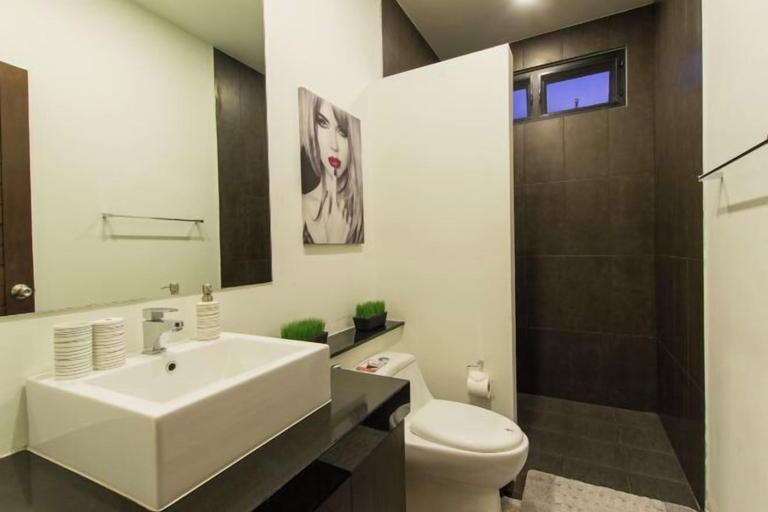 Bathroom, West Facing Boutique Pool Villa Three Bedrooms Villa, Phuket Island