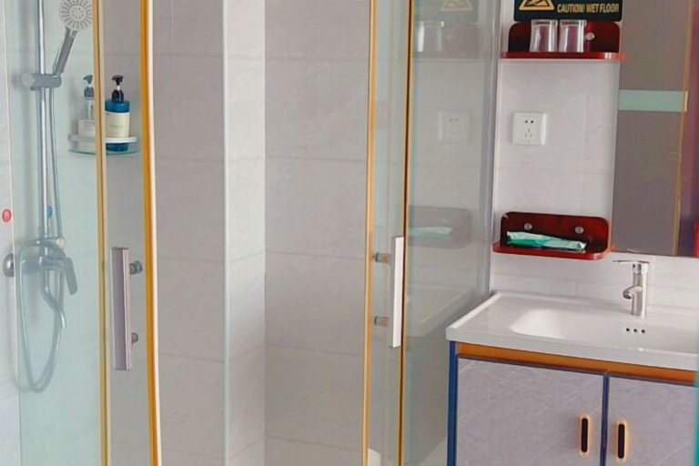 Bathroom 4, HaoYuLong SeaView Hotel, Xiamen