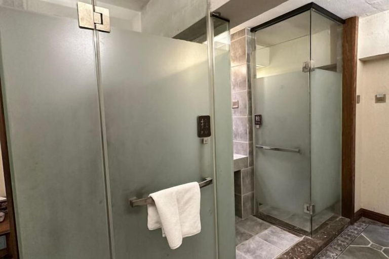 Bathroom 4, Jiamei Tianyuan Hotel, Shanghai