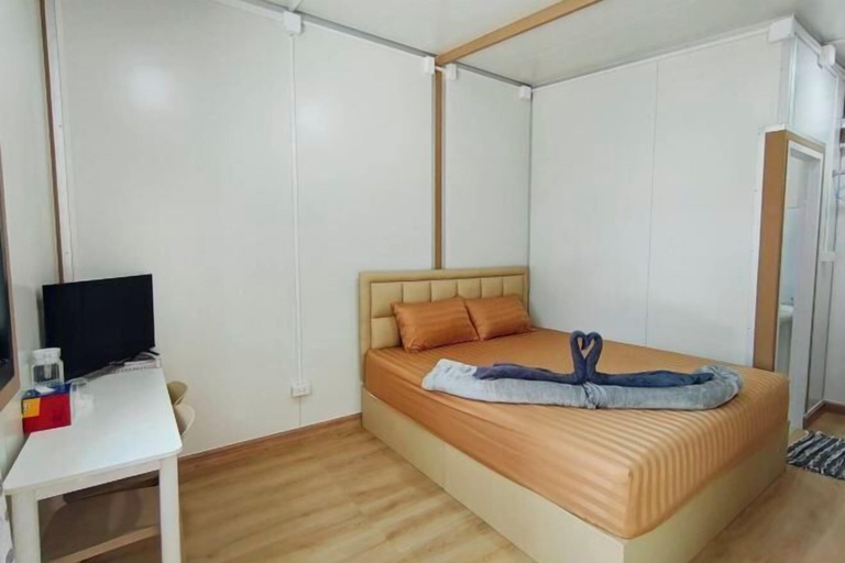 Primary image, Ocean Room, Bangkok Noi