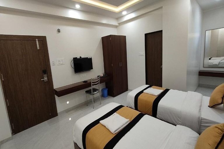Room 3, Hotel Grand Lushwood, Aurangabad