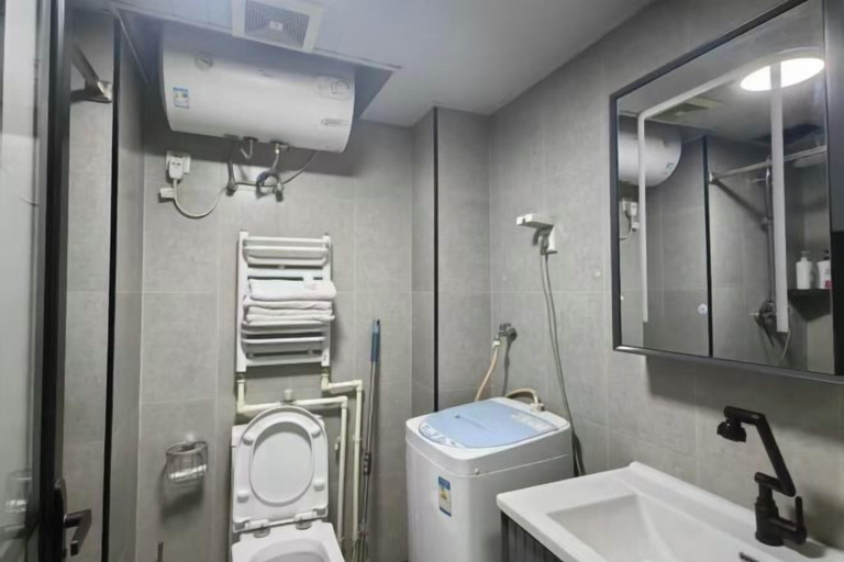 Bathroom 3, Panjin Xingfu Qihang Apartment, Panjin