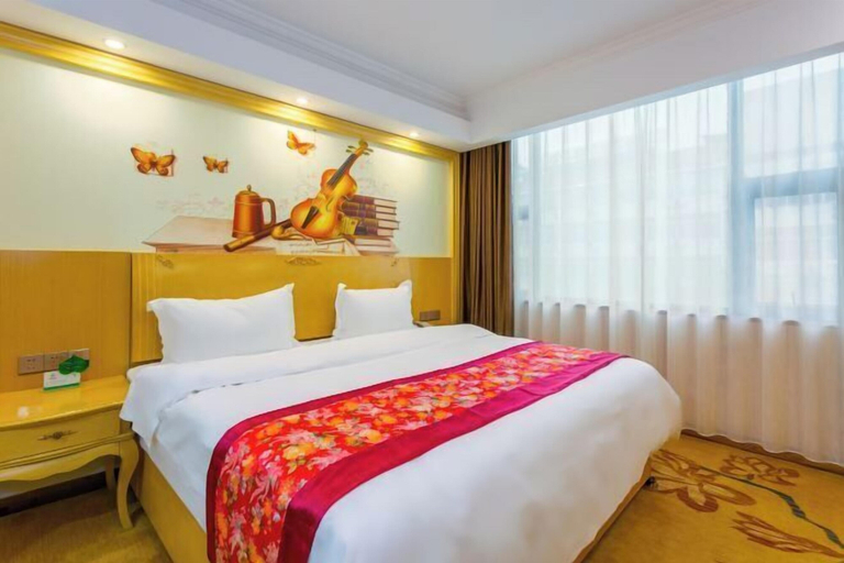 Bedroom 3, Wanxiang Hotel (Qinzhou Lingshan), Qinzhou