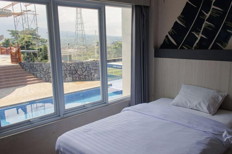 Bedroom 4, Azana BeSt Hotel Batu, Malang
