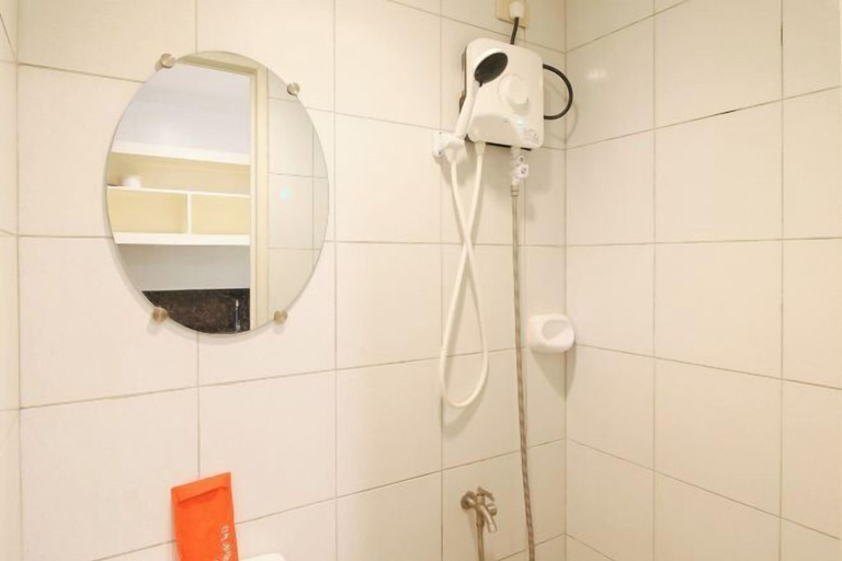 Bathroom 4, RedDoorz @ JL Lodging House and Cafe Irosin, Irosin