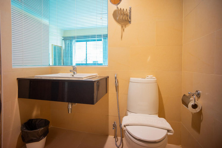 Bathroom 4, Neo Hotel Pattaya, Pattaya