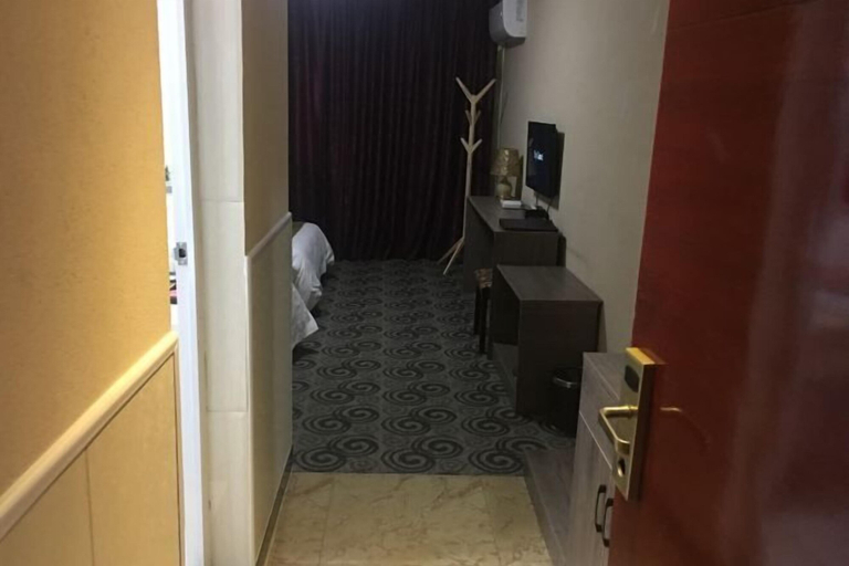 Bedroom 2, Jing'an Hostel, Yichun