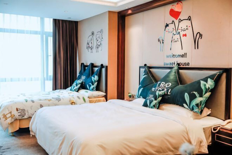 Bedroom 2, Ruixue International Hotel, Yichun