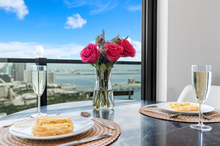 Food & Drinks 4, Downtown by Miami Vacation Rentals, Miami-Dade