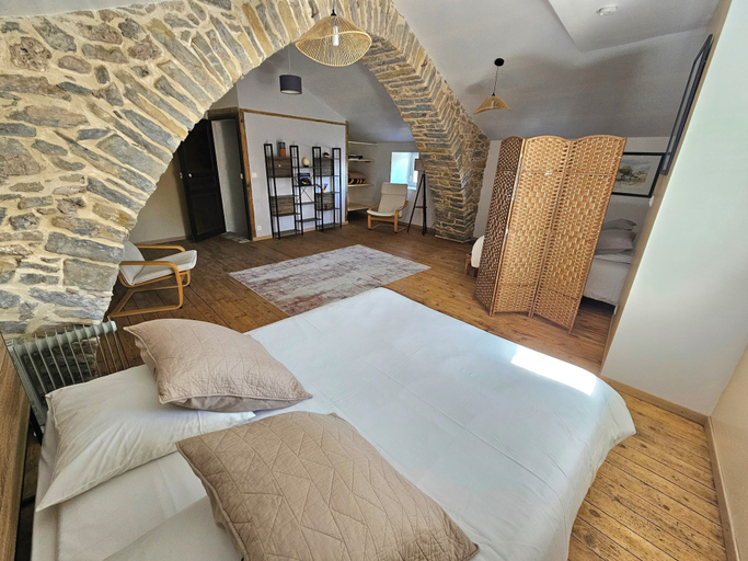 Bedroom 2, Le Barry du Grand Chemin, Hérault