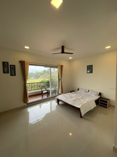 Room 5, Divine Stay Inn Resort, Satara