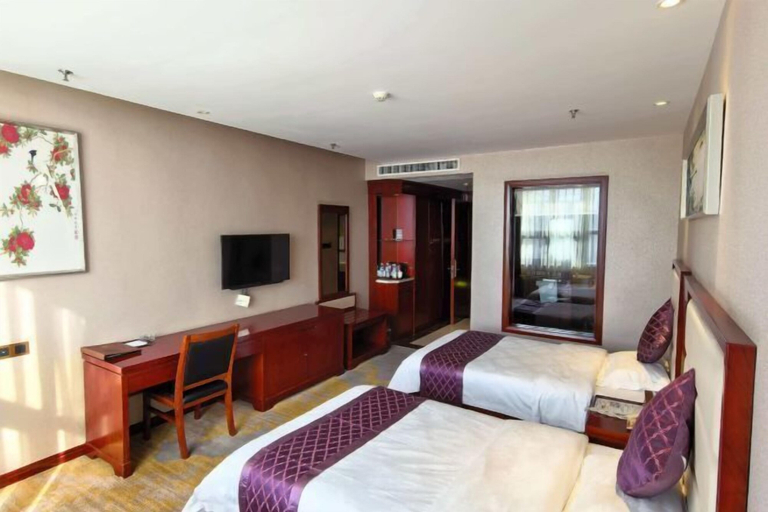 Bedroom 4, Jinyue International Hotel, Tieling