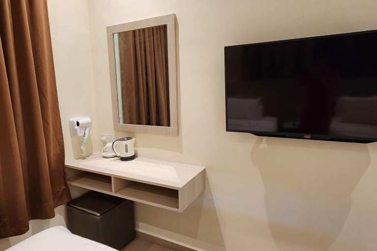Bedroom 3, Eighteen Guesthouse, Kuantan