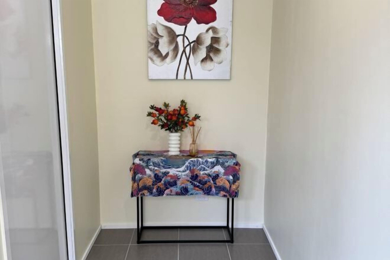 Room 4, Brandnew Comfortable Bedroom in a Beautiful Suburb, Melbourne