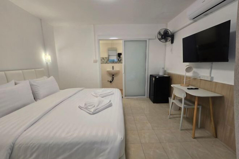Bedroom 3, The Oasis Inn, Hua Hin
