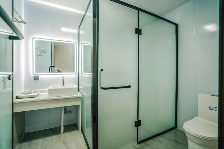 Bathroom 4, Xining Jufang Hotel (No.1 Vocational School Branch), Xining