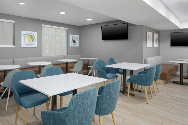 Food & Drinks 5, TownePlace Suites by Marriott Fort Lauderdale Weston, Broward