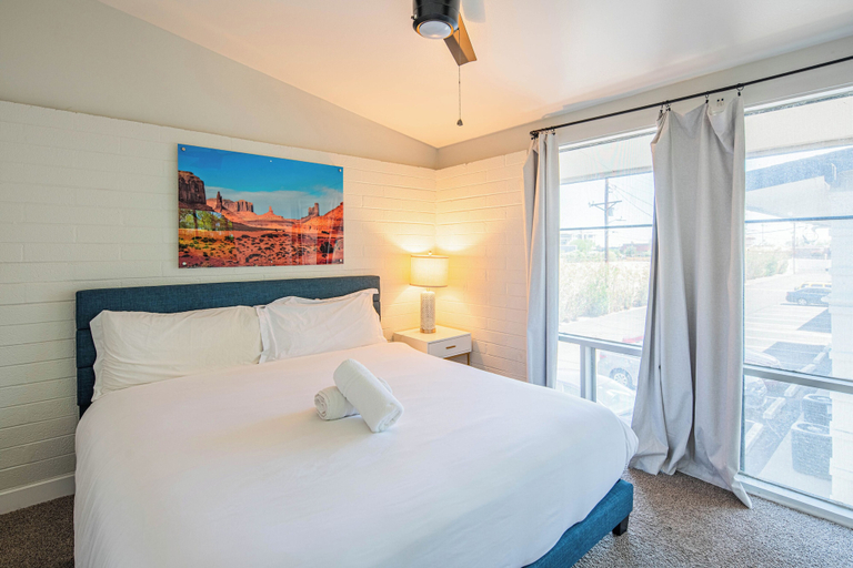 Room 2, Cozy Stay 8mins to Old Town Scottsdale, Maricopa