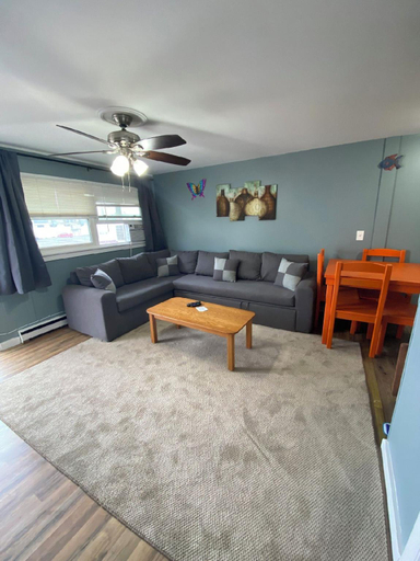 Bedroom, 23 B ST Apartments, Rockingham