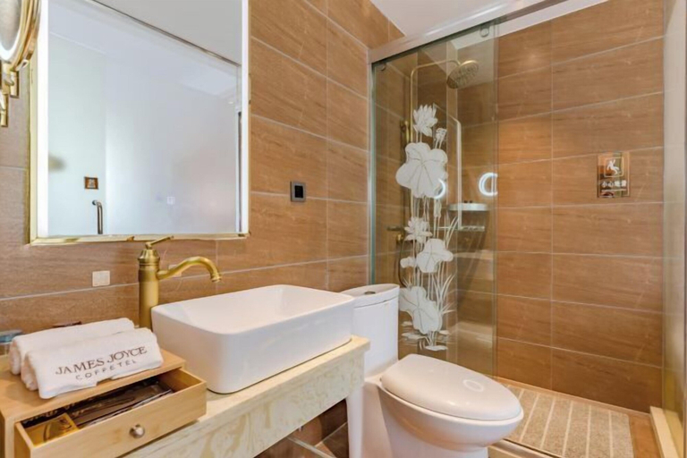 Bathroom, Shexian Huizhou Gucheng store JAMES JOYCE COFFETEL, Huangshan