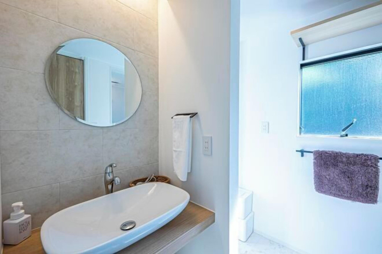 Bathroom 4, Luxury Trailers Rikyuise, Ise