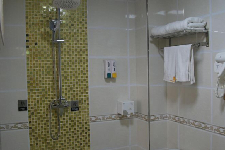 Bathroom, Pingtang Dubai Royal Hotel, Qiannan Buyei and Miao