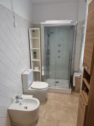 Bathroom 2, Cottage in the green, Catania