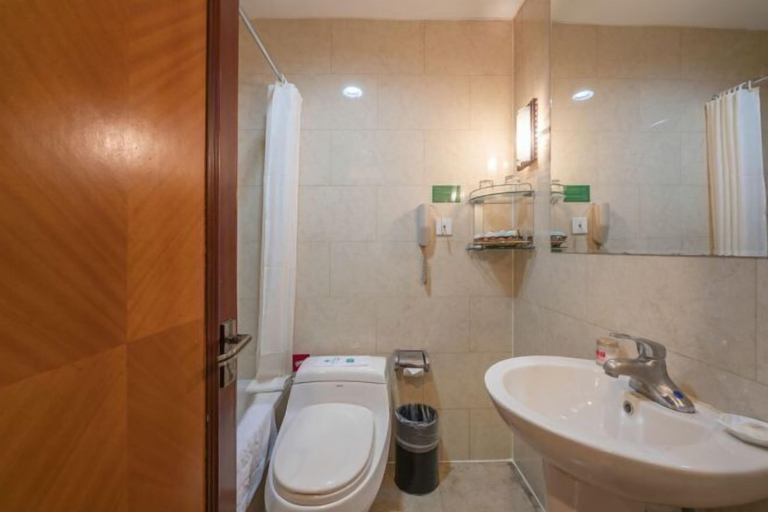 Bathroom 3, Zhongfayuan Hotel, Xining