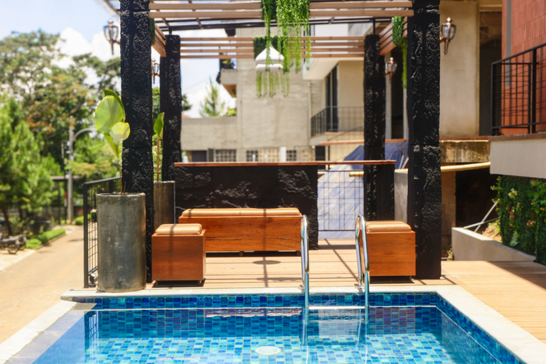 Others 2, Iris Terra, Tuscany Escape by Hi Villas, Bandung