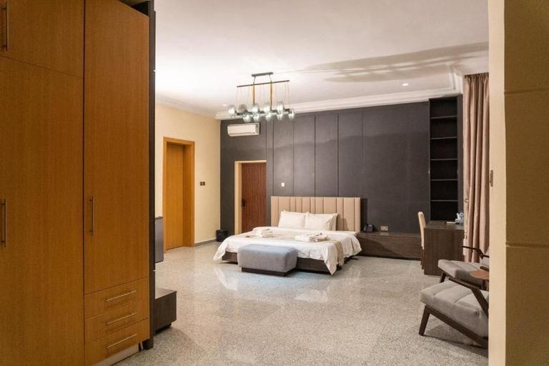 Room 3, Adhan Apartments Asokoro, AbujaMun