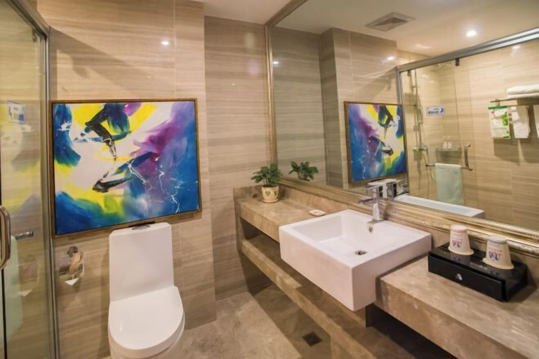 Bathroom 4, Man Jiang Hong Hotel, Nanning