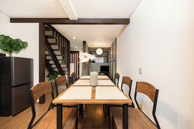 Room 3, Sagisu no komichi, Osaka
