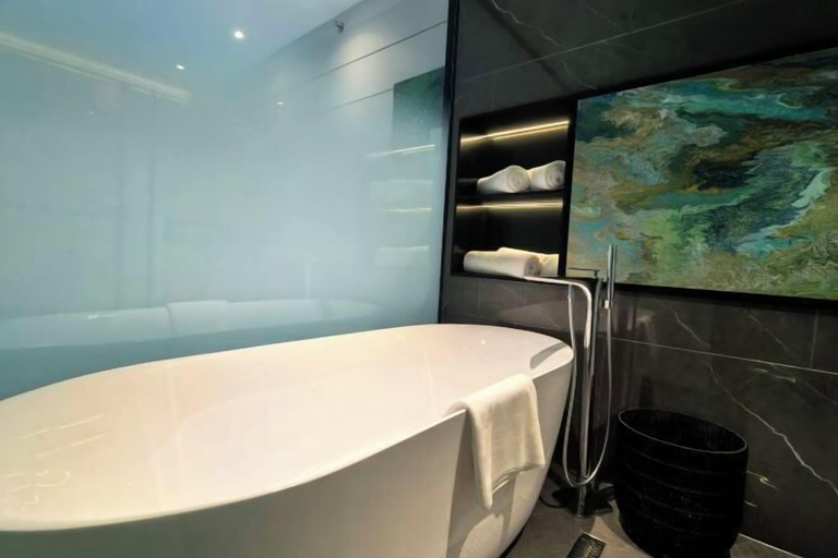 Bathroom 4, Jinling Shenzhou Hotel, Lianyungang