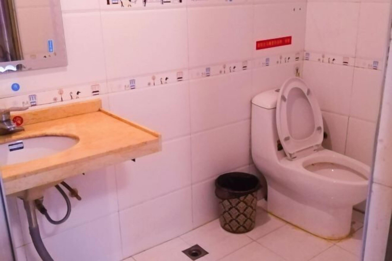 Bathroom, Yiting Hotel Loudi, Loudi