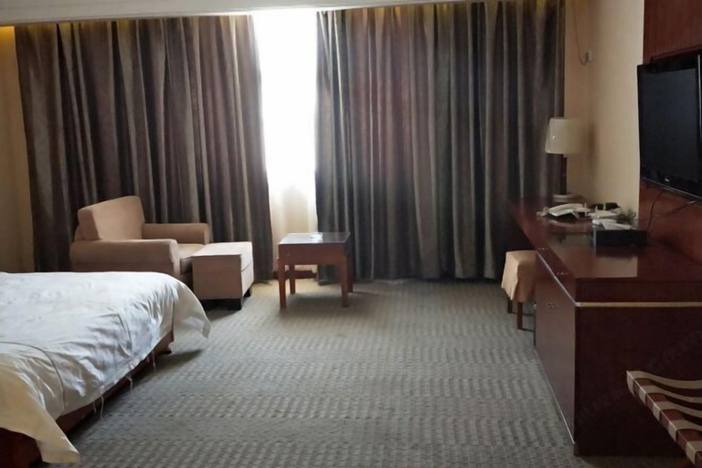 Bedroom 3, Dihao Hotel, Bayin'gholin Mongol