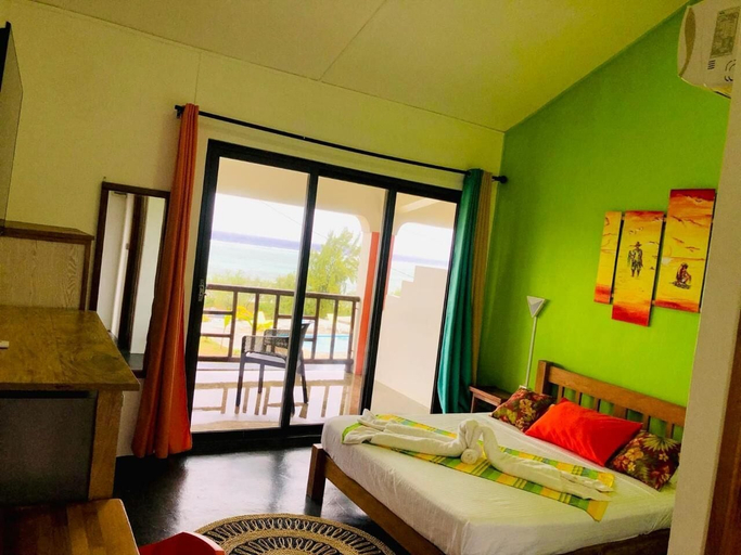 Room 3, Casa Lakot