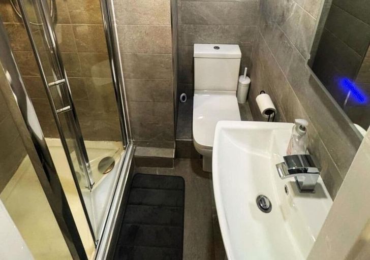 Bathroom 3, Beacon Apart-hotel, Sefton