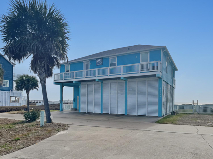 Exterior & Views 2, Honu Beachfront by Ryson Vacation Rentals, Galveston