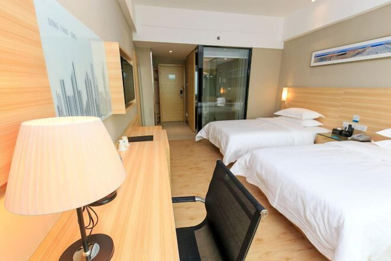 Bedroom 3, Oriental Holiday Hotel, Beihai