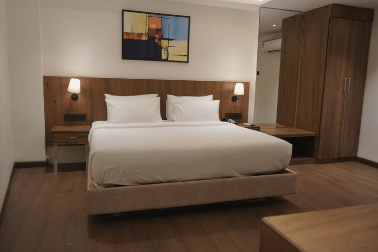 Bedroom 4, Silvotel By Bizzgrow Hotels, Indore