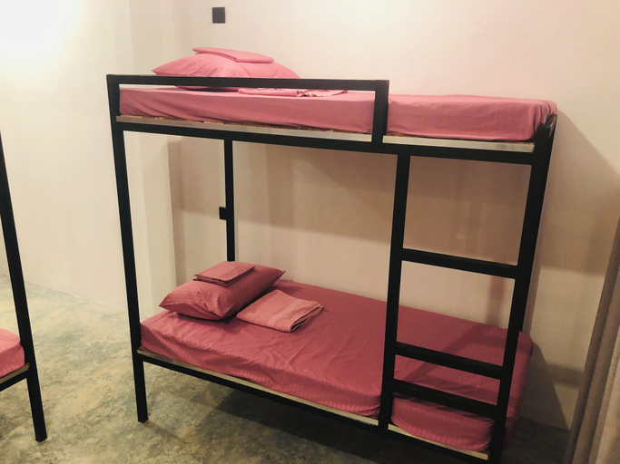 Room 3, Kottamba Resort & Coworker Hostel, Tangalle